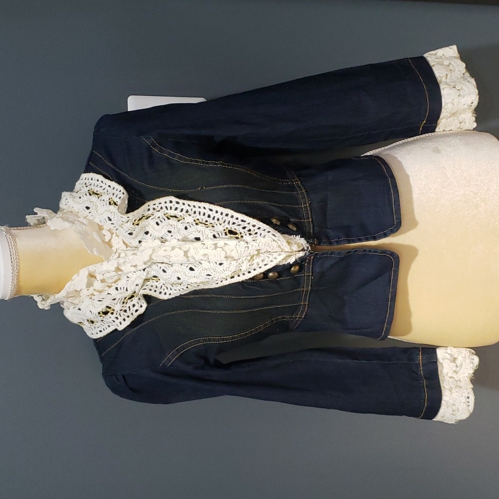 NWT BB Jeans Lace and Crochet Denim Jacket Hook Closure  XL